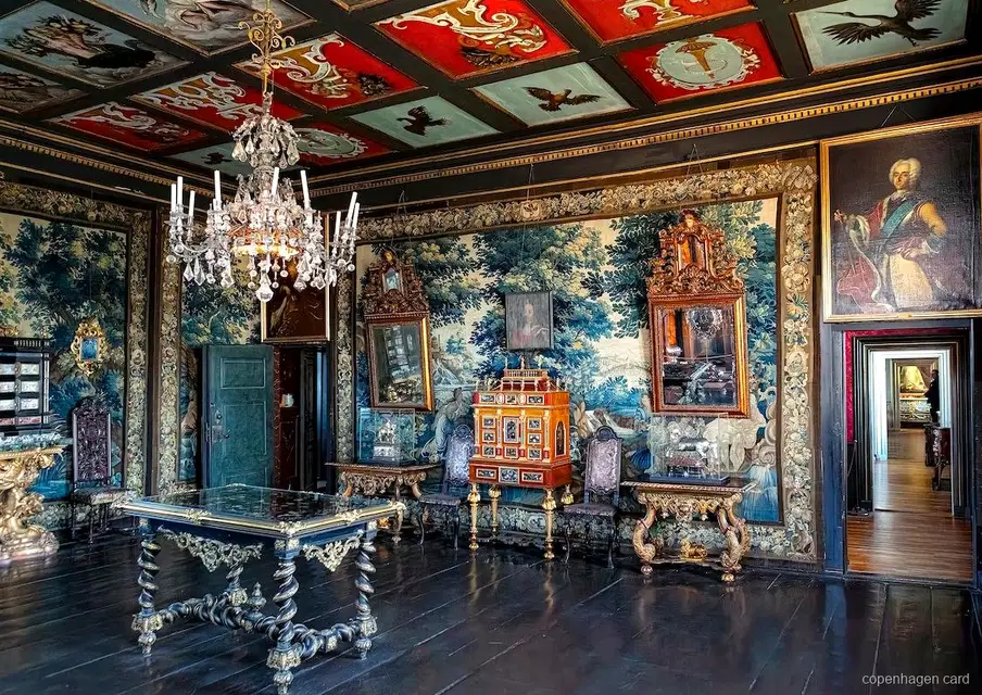 Joies de la Corona Danesa exposades a la Tresoreria del Castell de Rosenborg